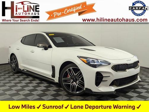 2022 Kia Stinger GT1