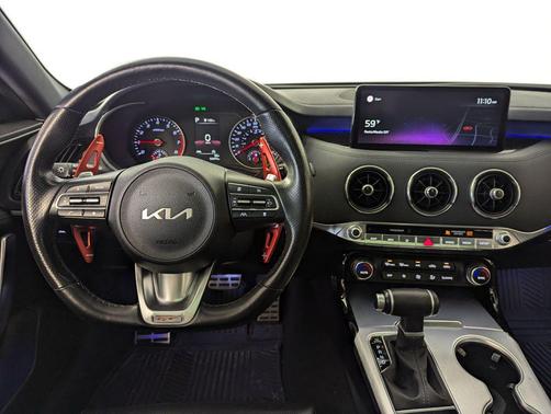 2022 Kia Stinger GT1