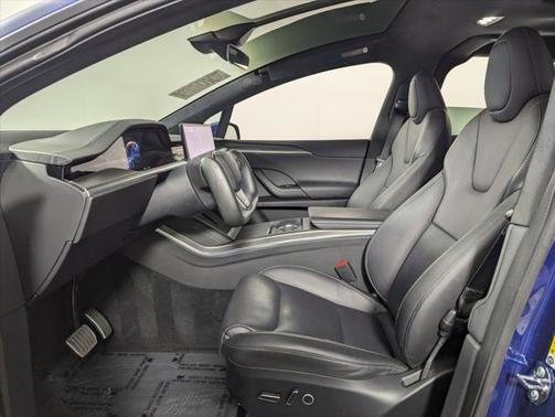 2022 Tesla Model X Plaid Tri Motor All-Wheel Drive