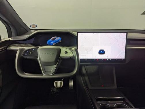 2022 Tesla Model X Plaid Tri Motor All-Wheel Drive