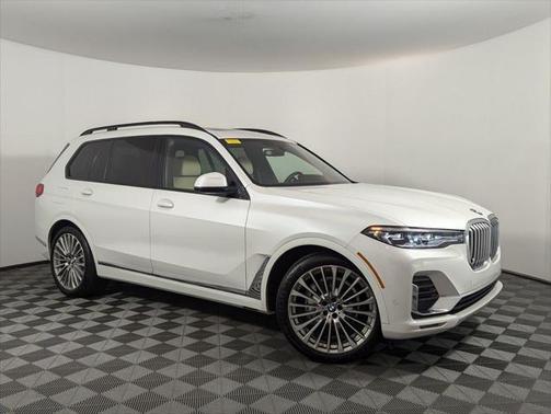 2022 BMW X7 xDrive40i