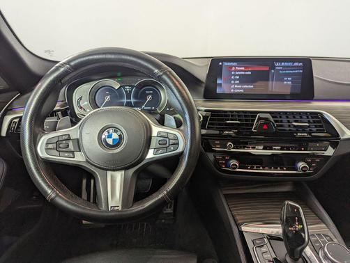 2018 BMW 540 540i