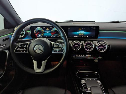 02696 2020 Mercedes-Benz CLA 250 Base