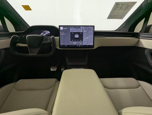 2022 Tesla Model X Plaid Tri Motor All-Wheel Drive