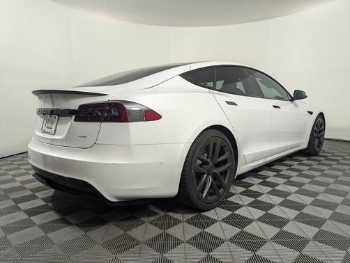 2021 Tesla Model S Plaid