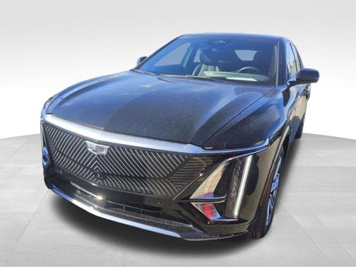 Stellar Black Metallic 2024 Cadillac LYRIQ Tech