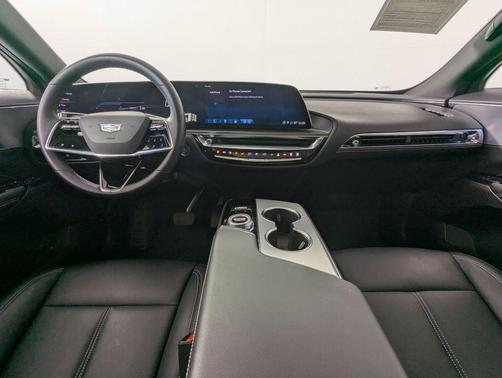 Stellar Black Metallic 2024 Cadillac LYRIQ Tech