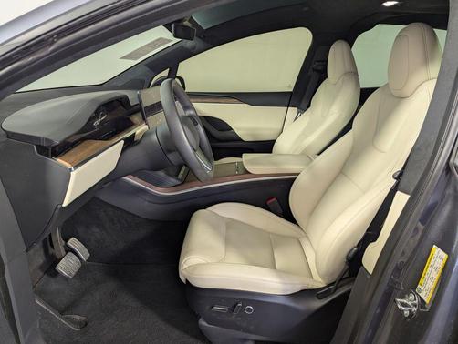 Stealth Gray 2022 Tesla Model X Dual Motor All-Wheel Drive