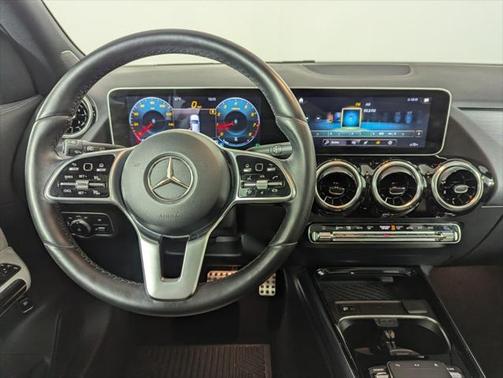2021 Mercedes-Benz GLA 250 Base 4MATIC