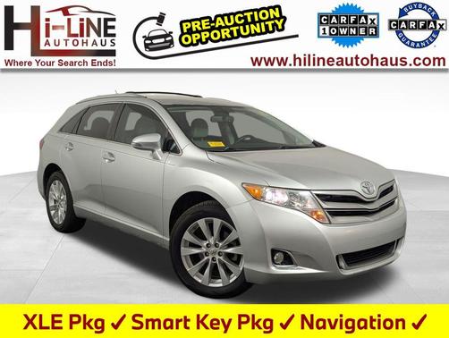 Classic Silver Metallic 2014 Toyota Venza XLE