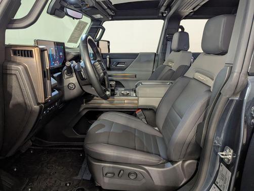 2025 GMC HUMMER EV SUV 2X