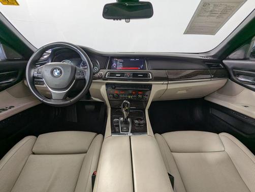 2015 BMW 750 Li