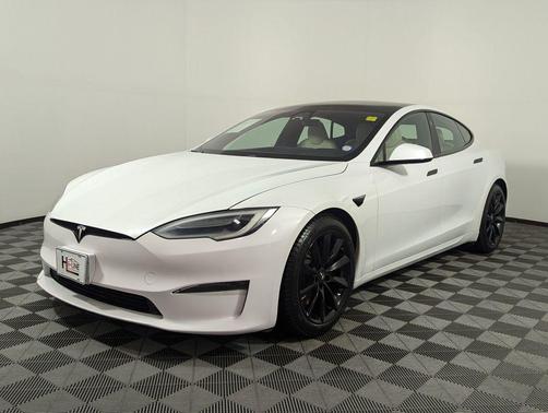 2021 Tesla Model S Plaid
