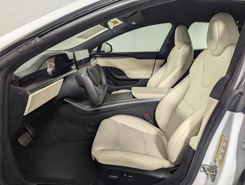 2021 Tesla Model S Plaid