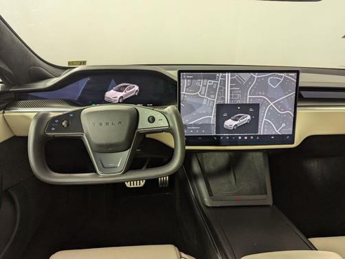 2021 Tesla Model S Plaid