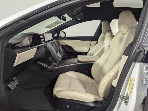 2021 Tesla Model S Plaid