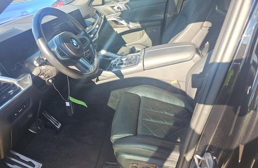 2024 BMW X6 xDrive40i