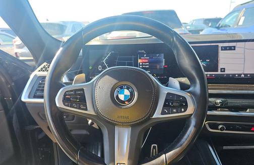 2024 BMW X6 xDrive40i