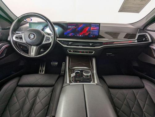 2024 BMW X6 xDrive40i