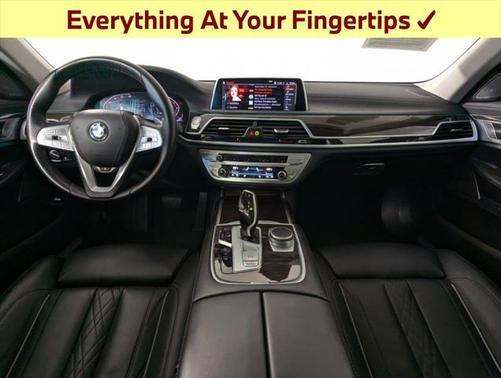 2022 BMW 740 i xDrive