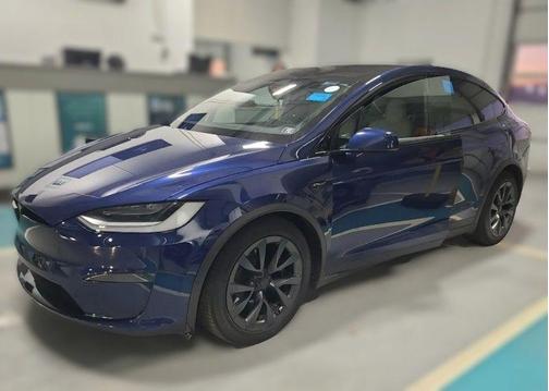 2023 Tesla Model X Base