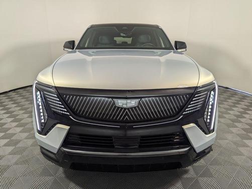 2025 Cadillac Escalade IQ Sport 2