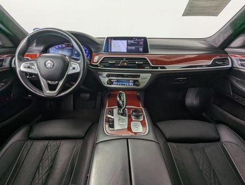 Black Sapphire Metallic 2022 BMW ALPINA B7 xDrive