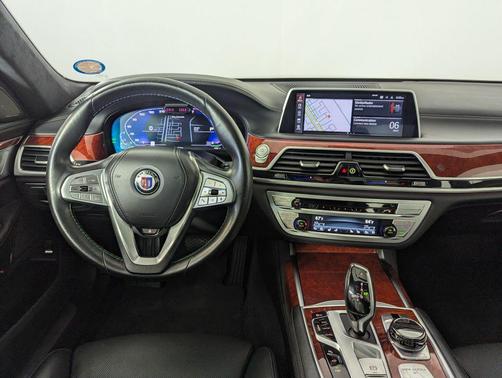 Black Sapphire Metallic 2022 BMW ALPINA B7 xDrive
