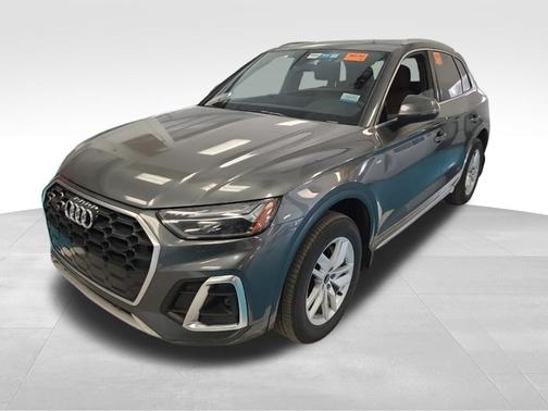 2022 Audi Q5 45 S line Premium