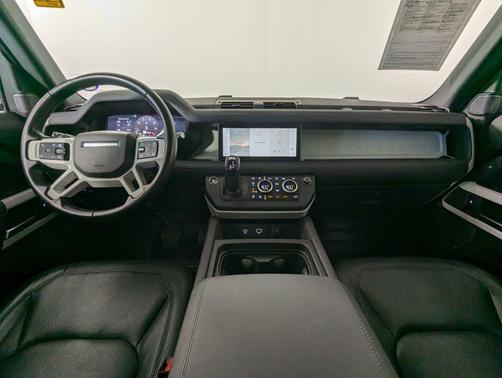2024 Land Rover Defender 110 P300