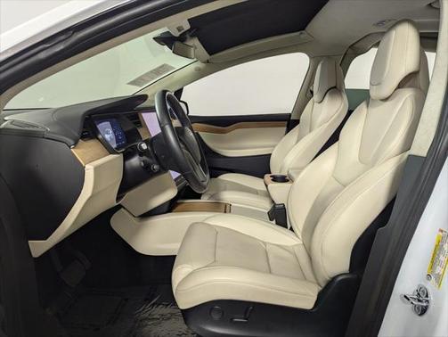 2019 Tesla Model X Long Range