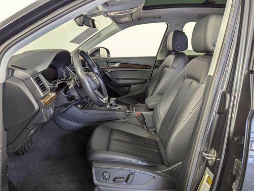 2020 Audi Q5 45 Premium Plus