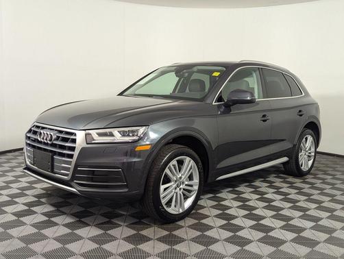 2020 Audi Q5 45 Premium Plus