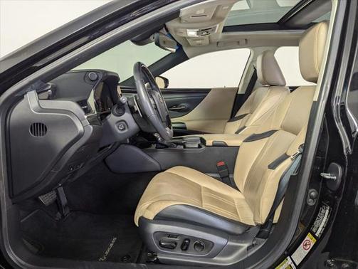 2019 Lexus ES 350 Luxury
