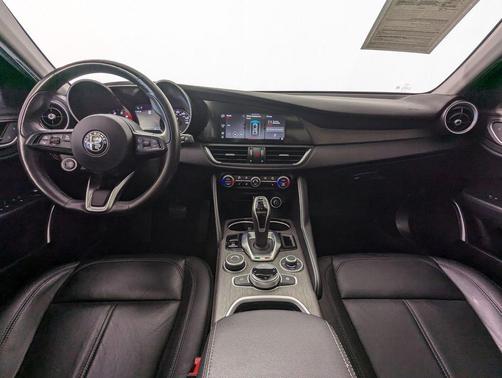 2021 Alfa Romeo Giulia Ti