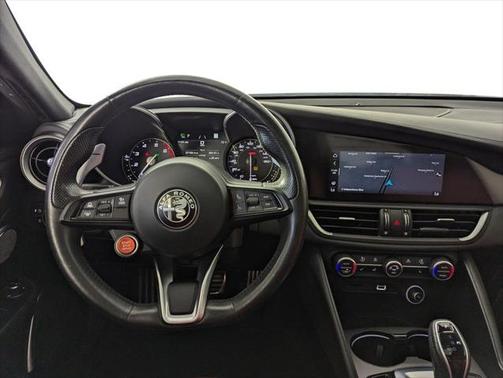 2022 Alfa Romeo Giulia Ti