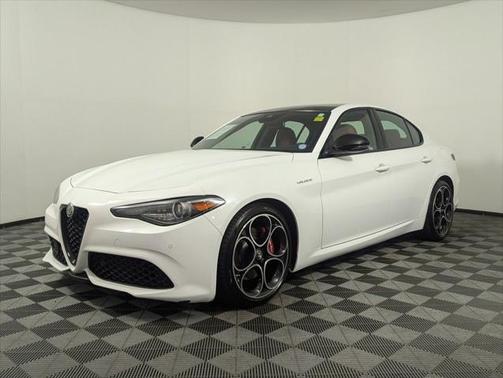 2022 Alfa Romeo Giulia Ti