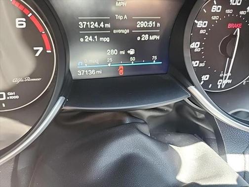 2022 Alfa Romeo Giulia Ti
