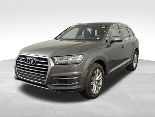 Samurai Gray Metallic 2019 Audi Q7 45 Premium