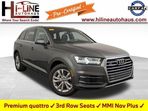 Samurai Gray Metallic 2019 Audi Q7 45 Premium