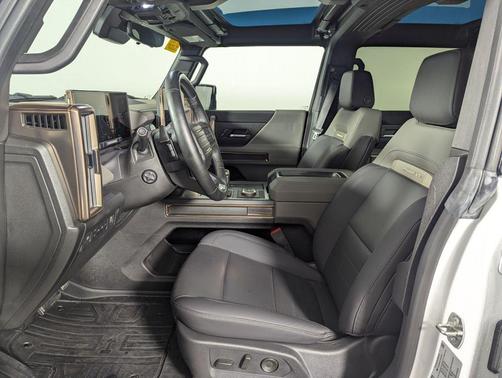 2025 GMC HUMMER EV SUV 2X