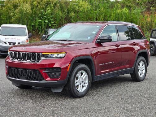 2024 Jeep Grand Cherokee Laredo