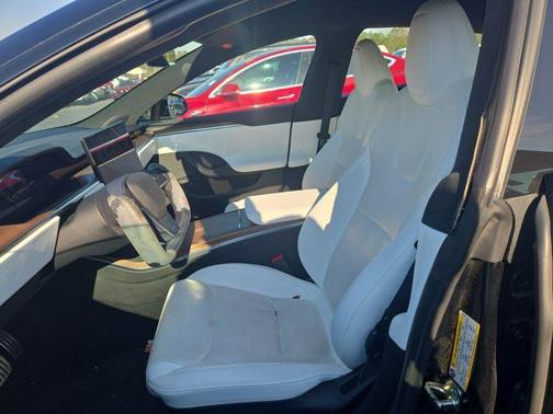 2022 Tesla Model S Dual Motor All-Wheel Drive