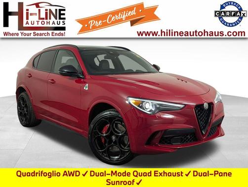Alfa Rosso 2023 Alfa Romeo Stelvio Quadrifoglio