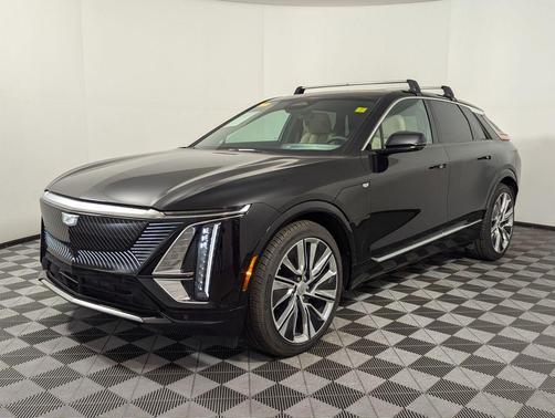 2025 Cadillac LYRIQ Luxury