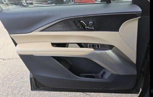 2025 Cadillac LYRIQ Luxury