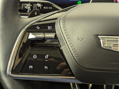 2025 Cadillac LYRIQ Luxury