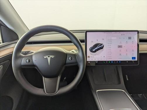 2024 Tesla Model Y Long Range Dual Motor All-Wheel Drive