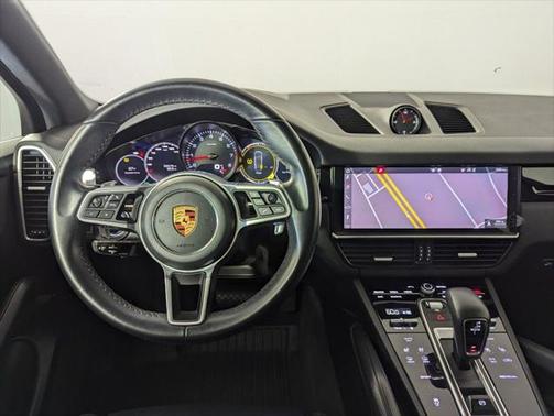 2019 Porsche Cayenne S