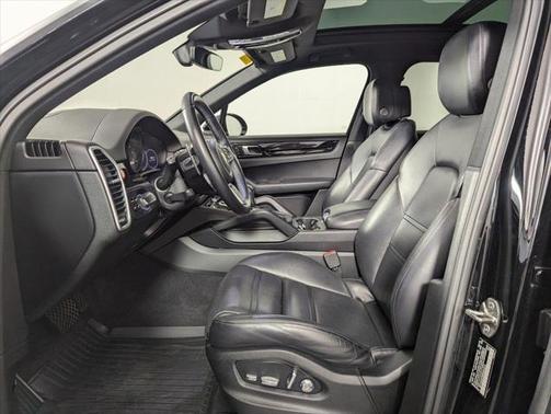 2019 Porsche Cayenne S